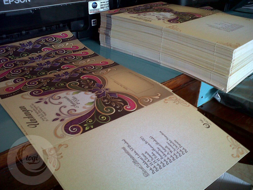 Download Desain Blanko Undangan Pernikahan ERBA 88174