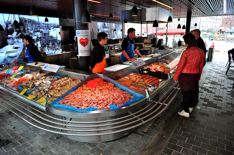 Merlin and Rebecca The Bergen Fish Market