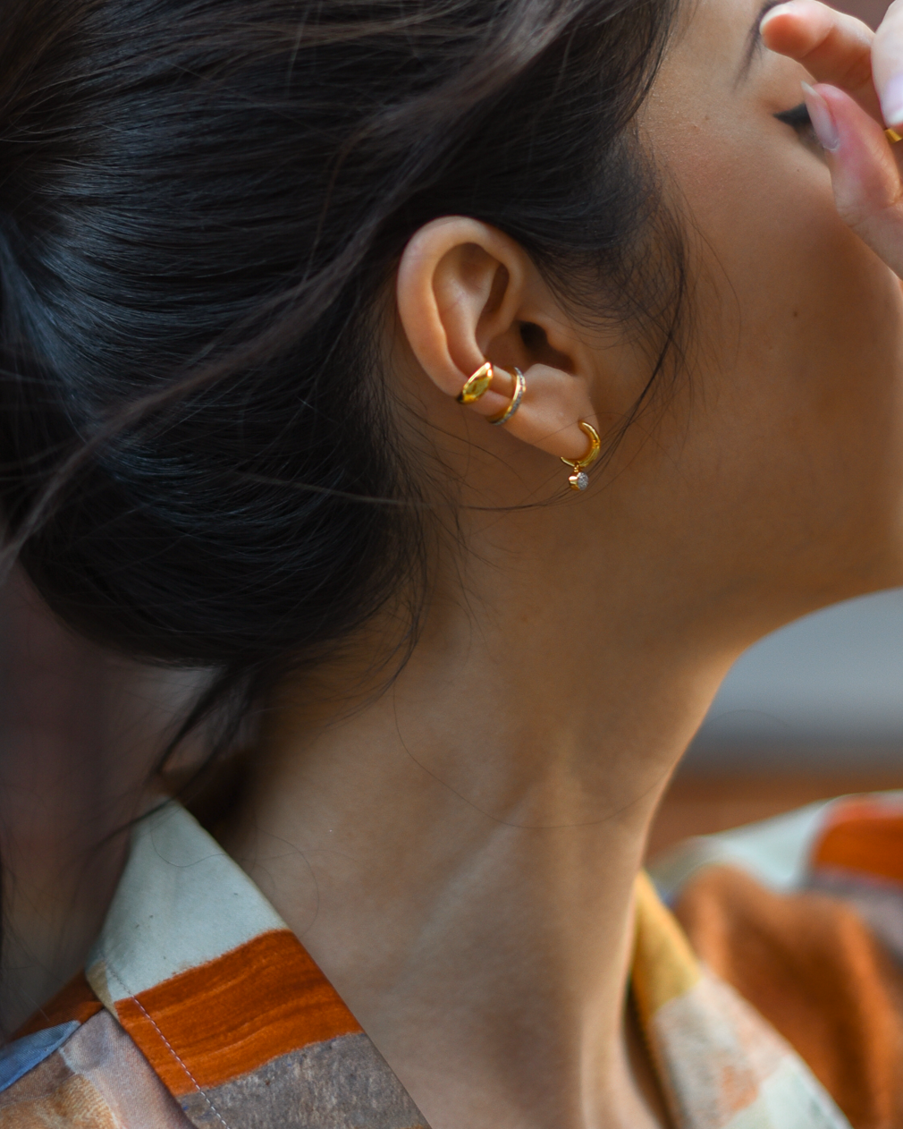 Aritzia Aries button up, gold tone jewelry, summer outfit ideas, rustic orange shirt, New York casual style, Monica Vinader gold earrings and ear cuff - FOREVERVANNY.com