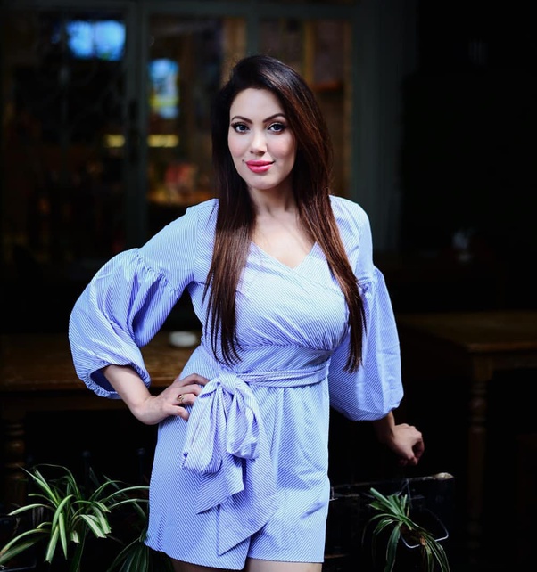 Blue World Images: Babita Ji hot pics Tarak mehta ka oolta chasma actress