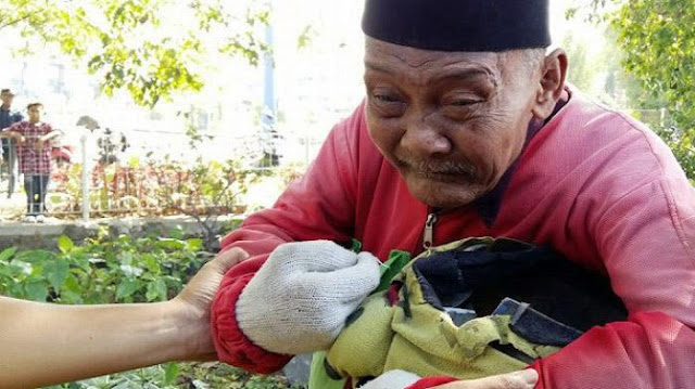 Tak Perlu Mesin Waktu! Berdoalah, Maka Takdirmu Akan Berubah Tak Perlu Mesin Waktu! Berdoalah, Maka Takdirmu Akan Berubah