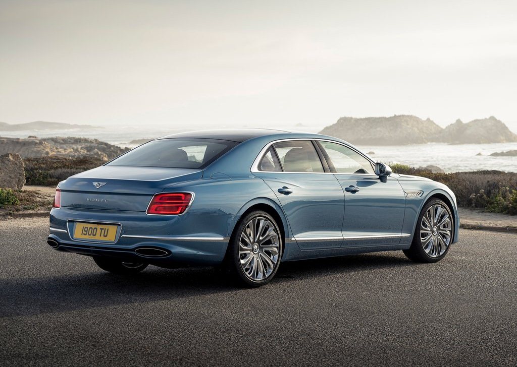 2022 Bentley Flying Spur Mulliner