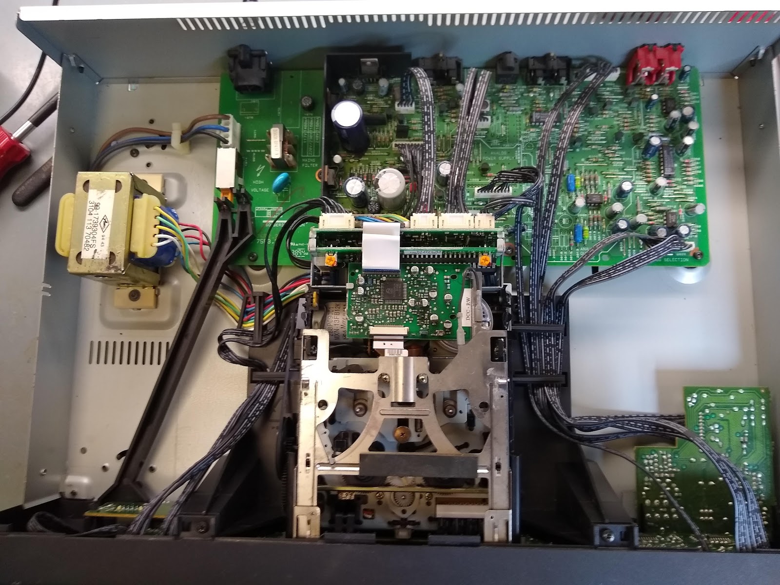 eeuw Avondeten Klusjesman Doz' Blog: Philips Digital Compact Cassette recorder repair DCC 951