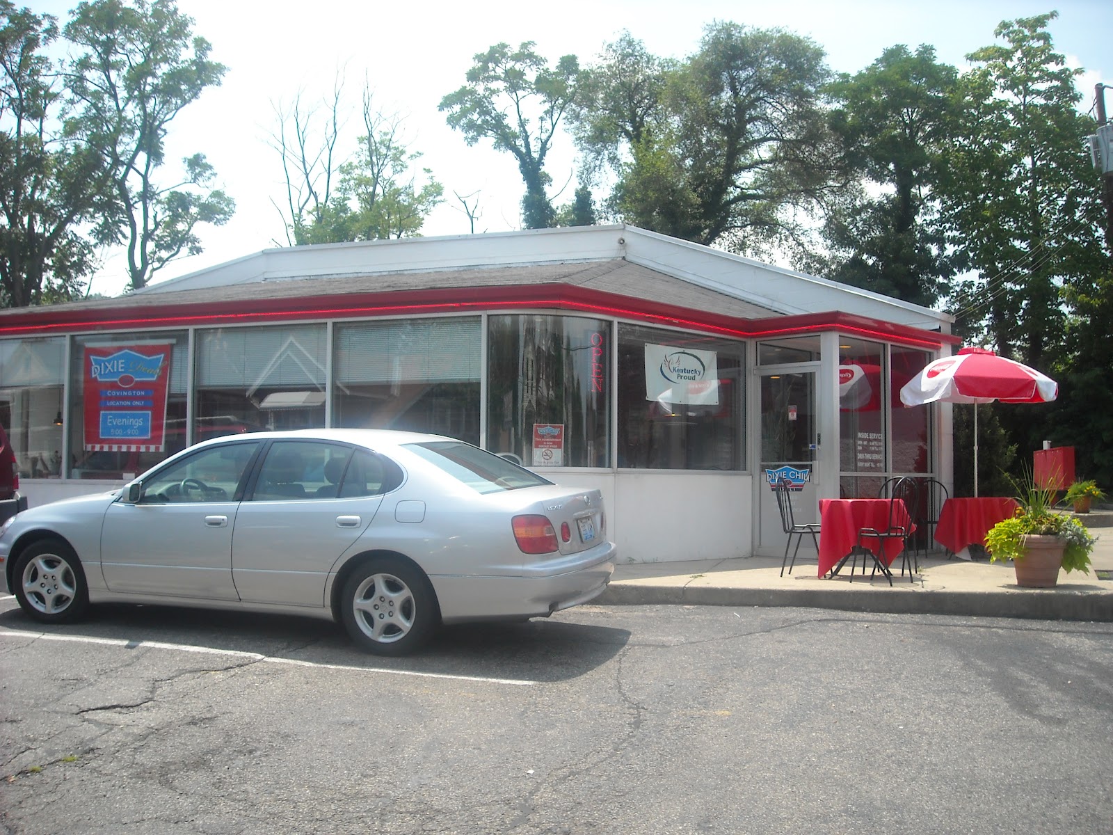 SteakNPotatoesKindaGurl Restaurant Review Dixie Chili in Covington