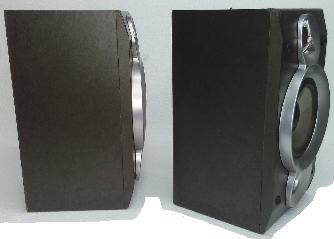 BARANG BARANG ELEKTRIK TERPAKAI DAN RARE SOLD OUT!! Amplifier CD