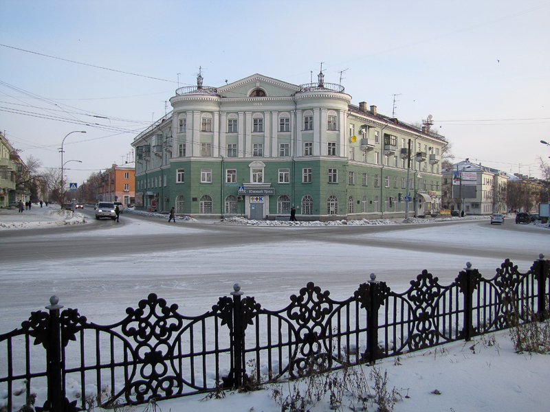 Гостиница курган в кургане. Москва курган сегодня. Отель курган в кургане. Площадь ленина курган. Москва курган сегодня.
