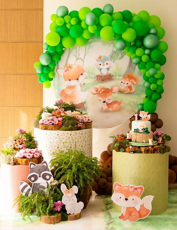 12 Ideas de bosque encantado para tu fiesta de cumpleaños