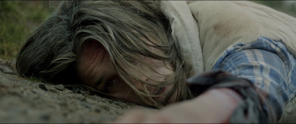 SOBREVIVENTE / SOBREVIVENTES (DUAL ÁUDIO/1080P) – 2014 Batch_Backcountry%2B%2528%2BSobreviventes%2B2014%2B%2529%2B1080p%2BBRRip%2Bx264%2BAAC%2BDual%2B%25C3%2581udio.mkv_snapshot_01.25.50.035