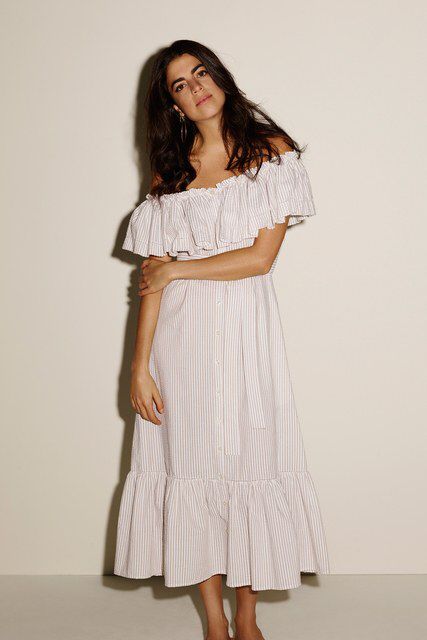 #estilo #estilopessoal #blog #look #babados #ombroaombro #streetstyle #personalstyle #styleblog #style #outifit #outfitoftheday #ootd #ruffles #offtheshoulder