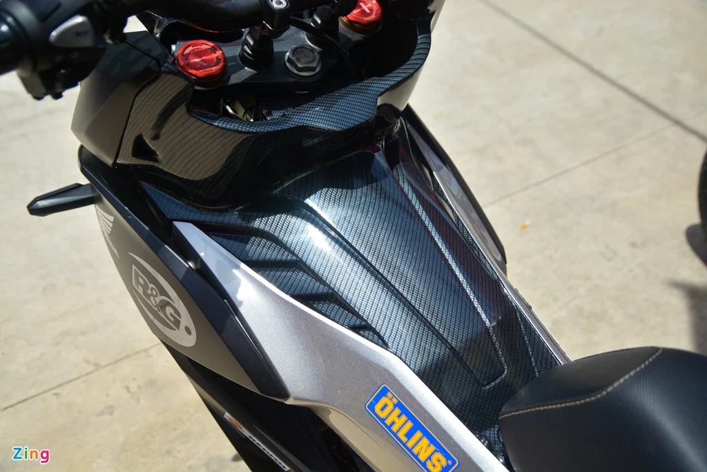 Chi tiết Honda Winner X với dàn chân Honda CB150R Neo Sport Cafe