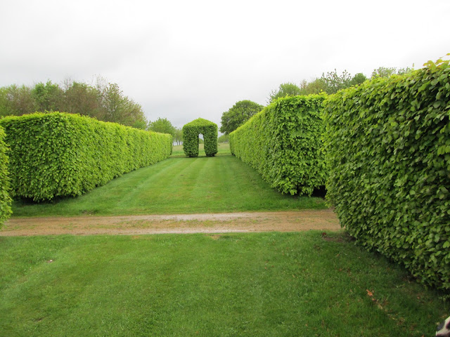the grove - david hicks - The Gardener's Cottage