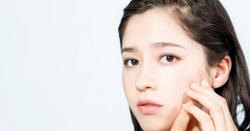 12 Arti Jerawat Bawah Bibir Menurut Primbon Dan Psikologi Terlengkap Arti Banyak Jerawat