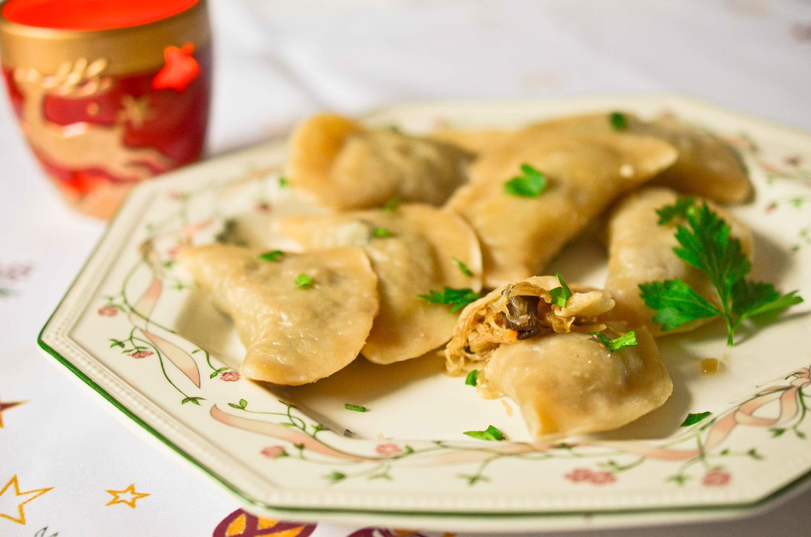 Pierogi z kapustą i grzybami (Przepisy na Boże Narodzenie