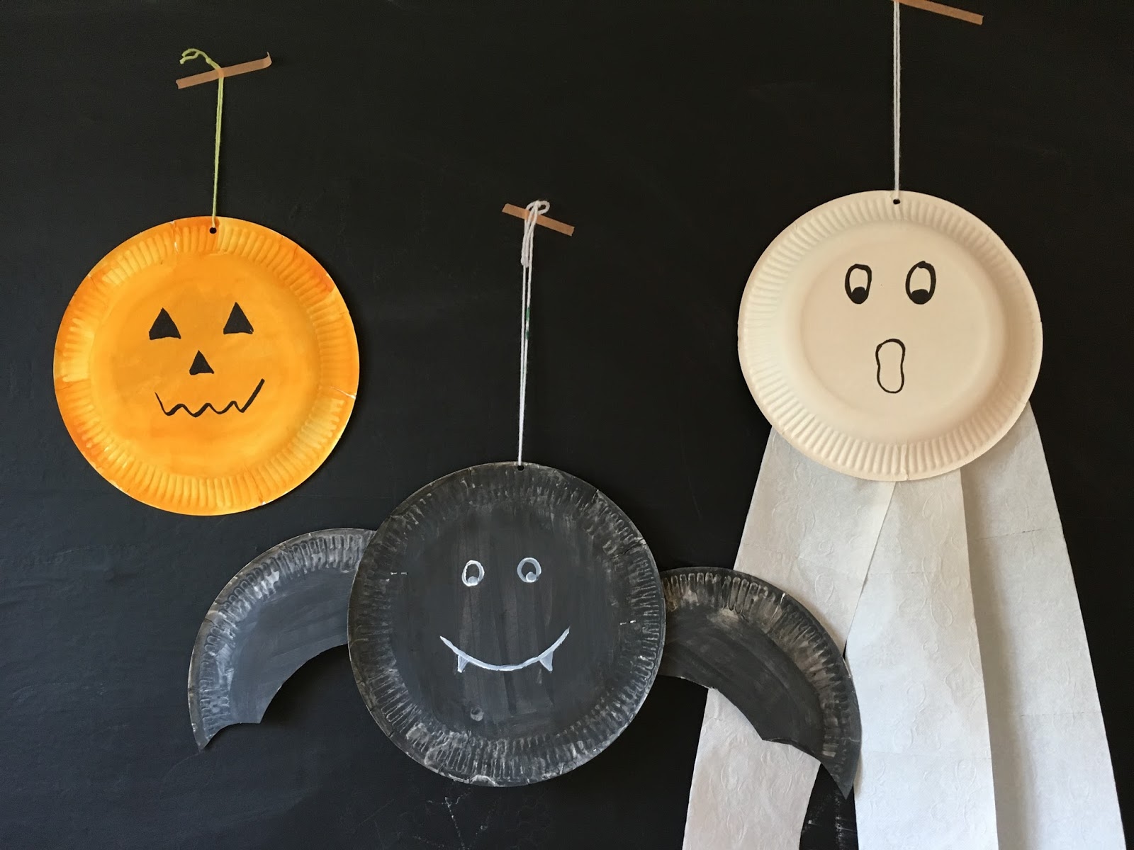 Birgit schreibt: Basteln mit Papptellern - Halloween