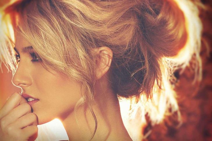 Android Phone Wallpapers: Latest Cute Girls Wallpaper for Android Phones