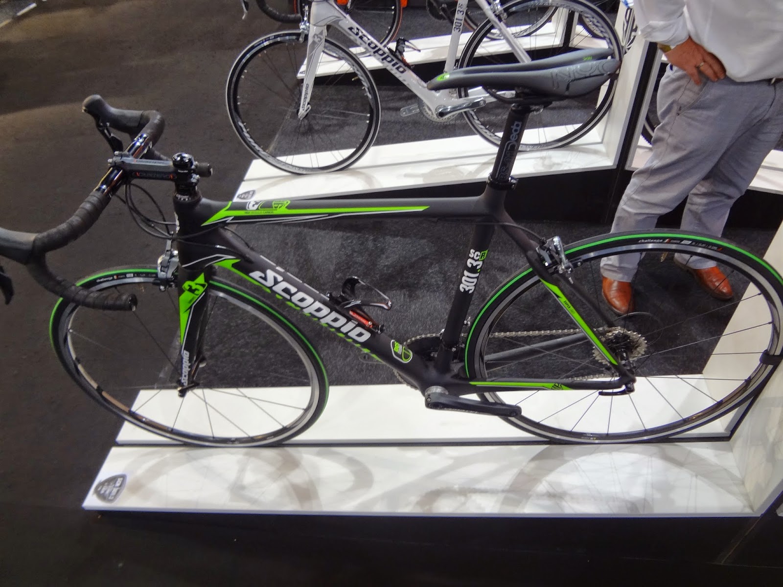 BT Bikestore - Official Castelli RedStore - Wielerkleding en Accessoires:  B\u0026T Bikestore is officieel Scoppio dealer van het oosten