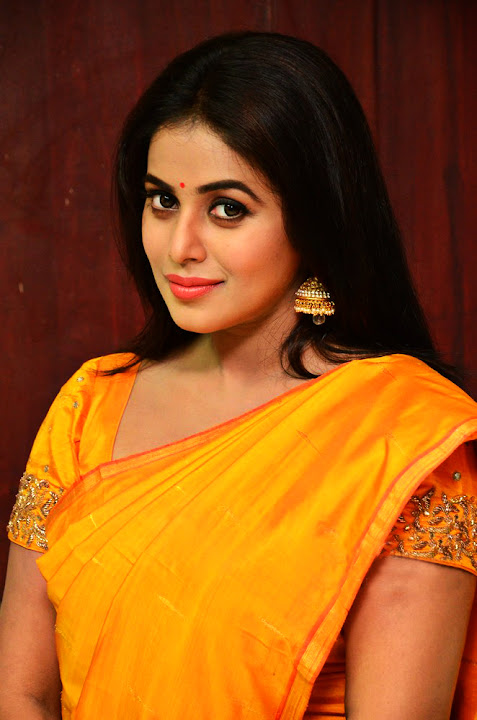 Shamna Kasim at Avanthika movie opening