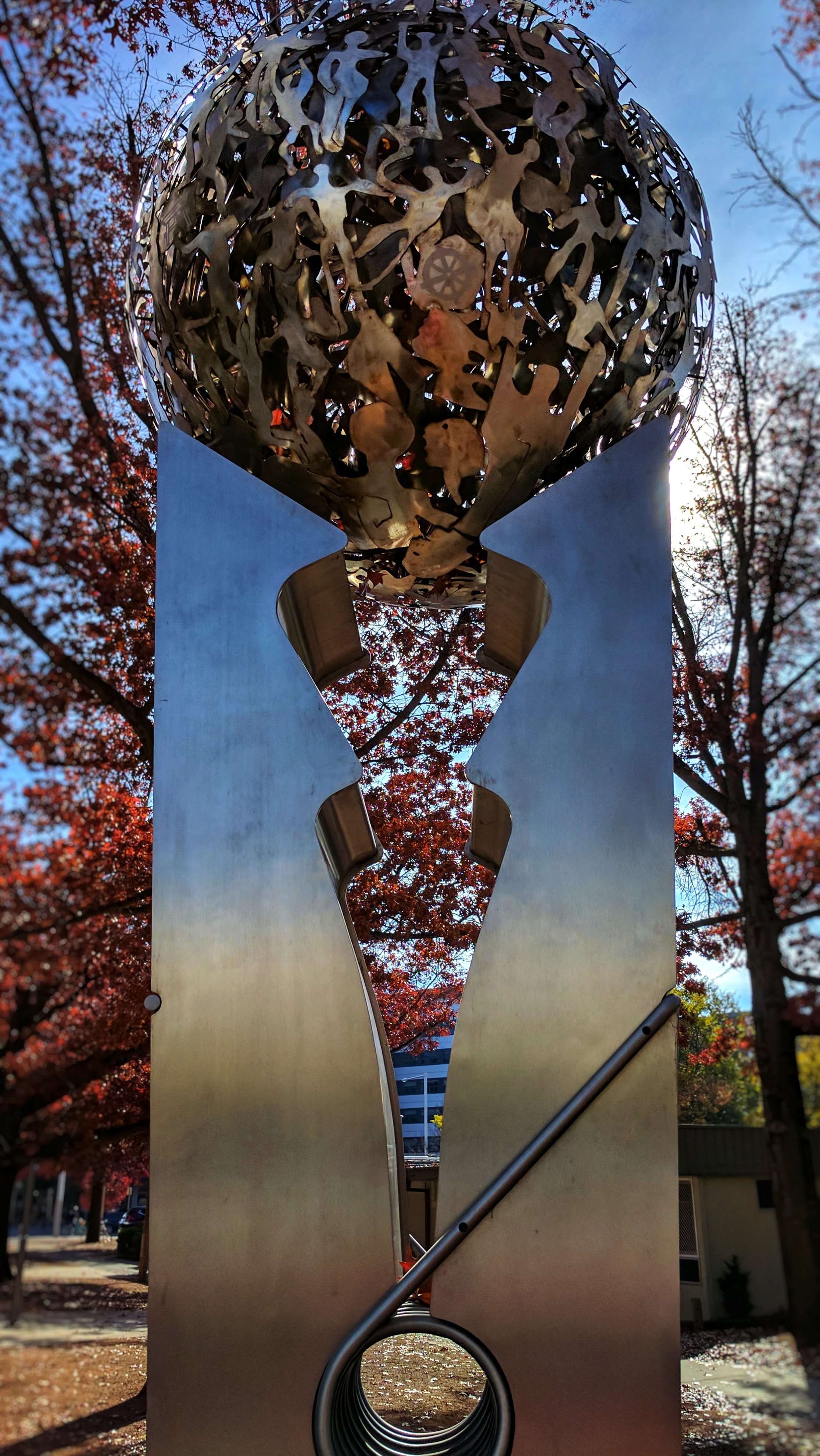 Sculpture on Hutton Street, Canberra (Australia)