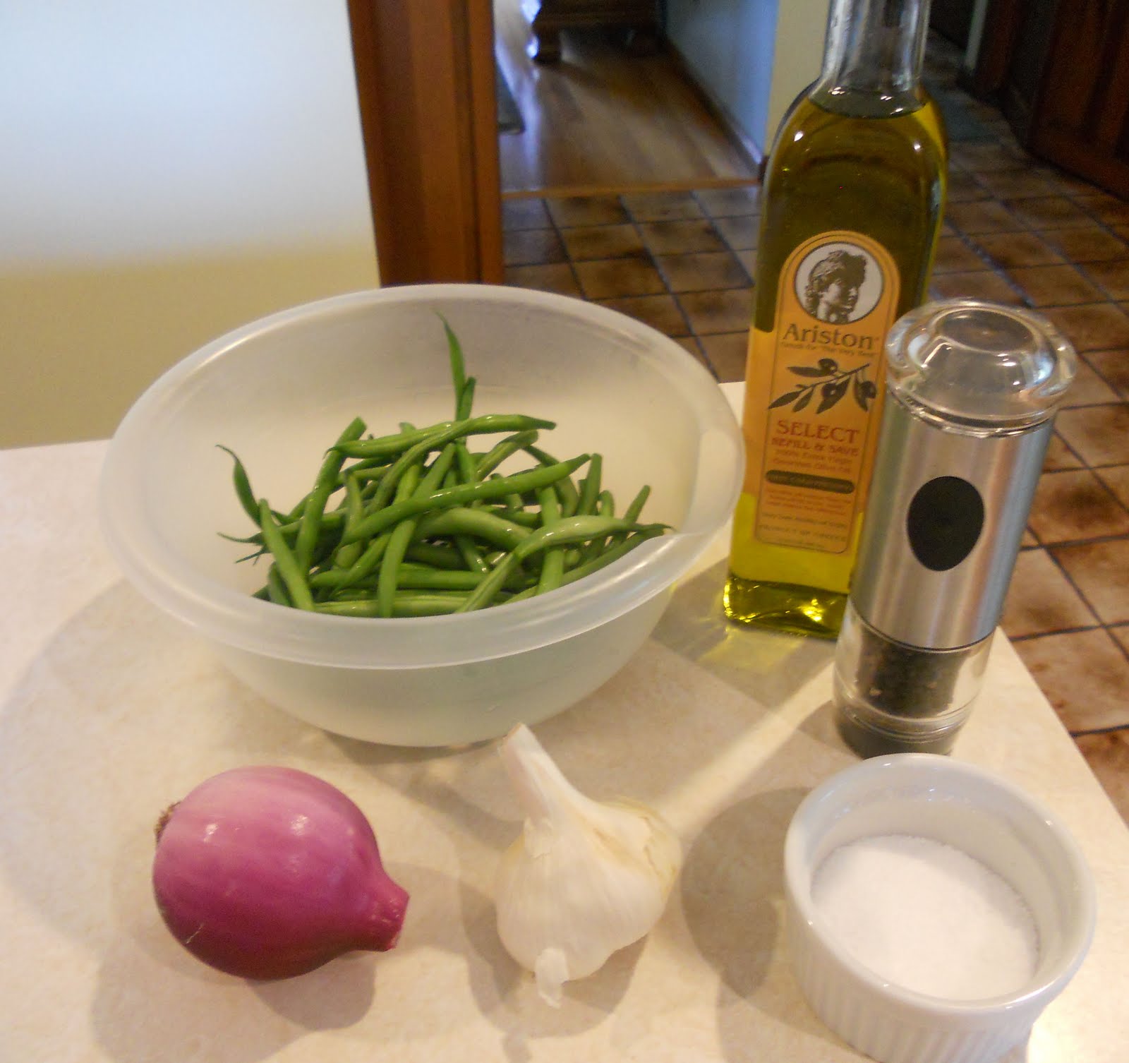 Green Beans with Onions and Garlic