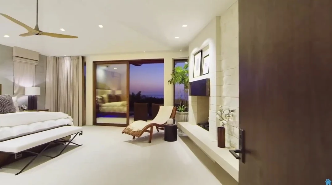 39 Photos vs. Tour 4541 Brighton Rd, Corona Del Mar, CA Ultra Luxury Home Interior Design