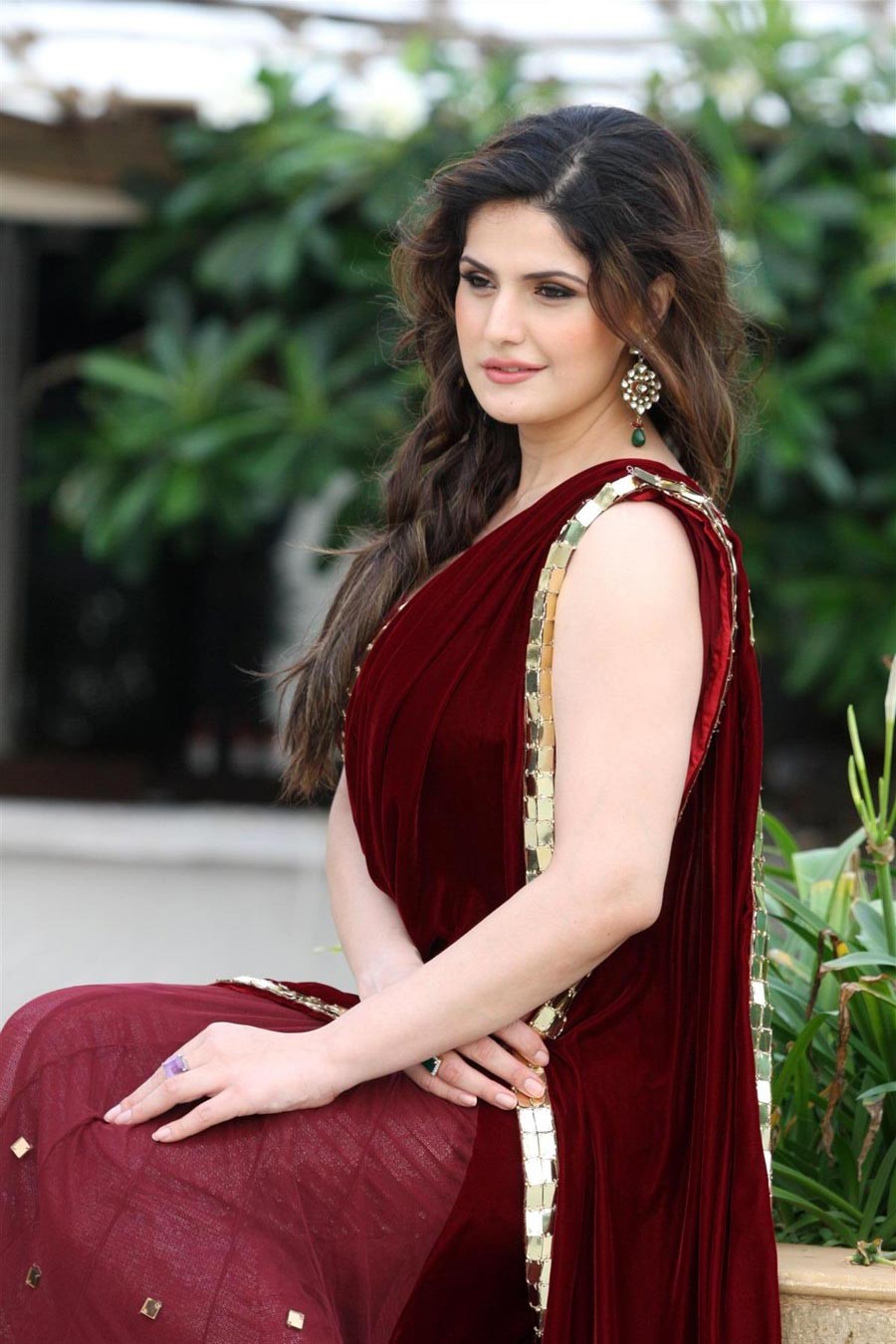 Zarine Khan Hot Stills In Red Saree Hot Photoshoot Bollywood Hollywood Indian Actress Hq