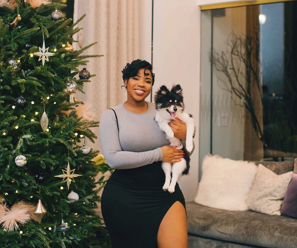 Dog : Brianna Francisco likes dogs and a mum to her dog named Chester