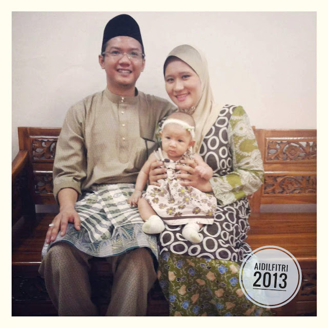 BAJU RAYA SEDONDON FAMILY DI AIDILFITRI 1 SYAWAL 2012 HINGGA 2017 - Throwback warna baju raya sedondon kami pada 1 Syawal. Kebiasaannya, tema tu jatuh pada nombor dua dan tiga. Priority kami ialah, baju ada sales, atau ada kain orang bagi mummy dan kasik mix and match je ! BAJU RAYA SEDONDON FAMILY DI AIDILFITRI 1 SYAWAL 2012 HINGGA 2017 - Throwback warna baju raya sedondon kami pada 1 Syawal. Kebiasaannya, tema tu jatuh pada nombor dua dan tiga. Priority kami ialah, baju ada sales, atau ada kain orang bagi mummy dan kasik mix and match je !