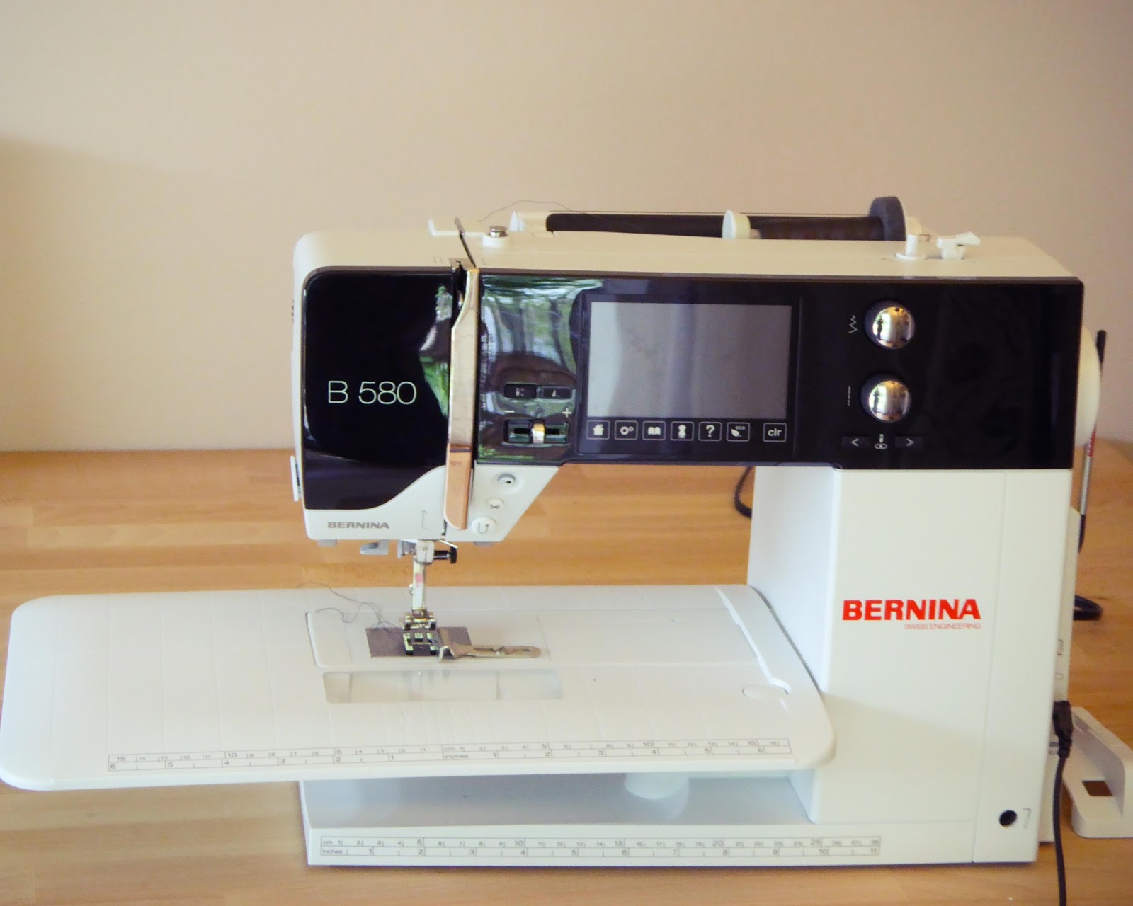 Bernina 580 Review And First Impressions
