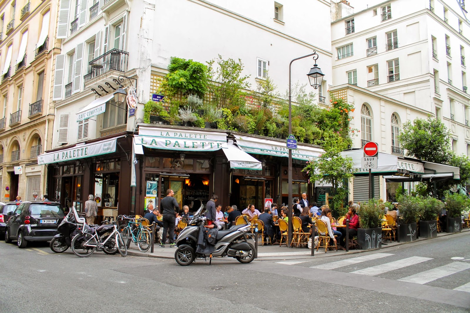 Hotspot in Paris: La Palette - Eline Rewinkel Fotografie