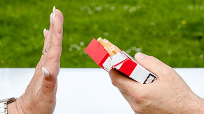 NO SMOKING: Dilarang Merokok atau Dilarang Membuat Asap?