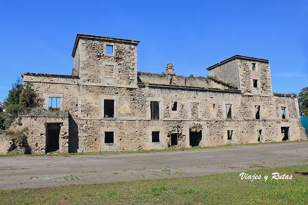 Palacio del Duque de Estrada de Llanes