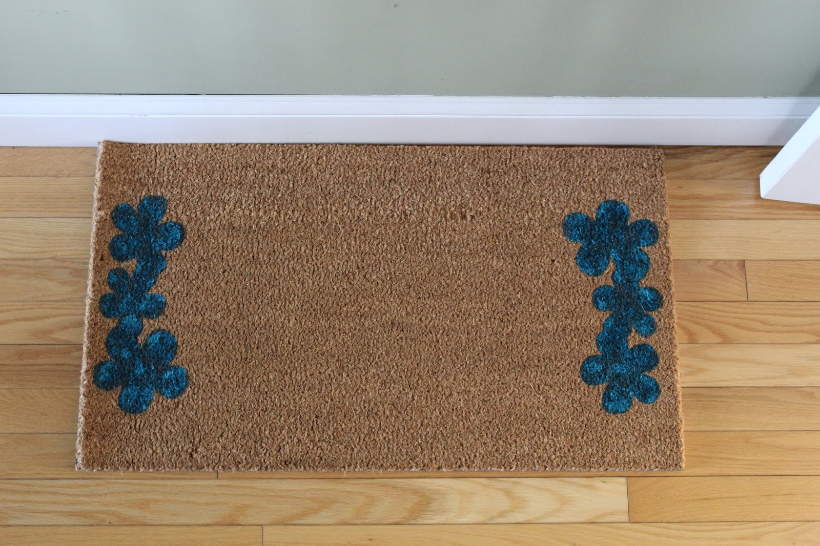 How to Make a Welcome Mat for Spring Using the Cricut