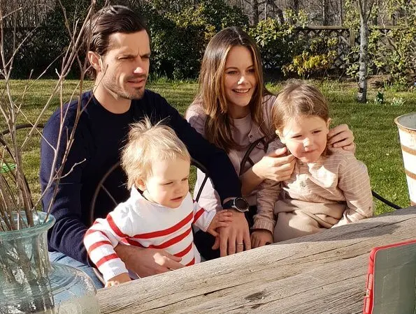 Crown Princess Victoria, Princess Estelle, Princess Sofia, Princess Madeleine, Princess Leonore, Princess Adrienne