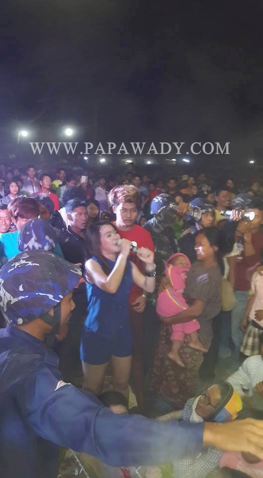 May Thet Khin fell down from the stage in Tamu Live Show Festival