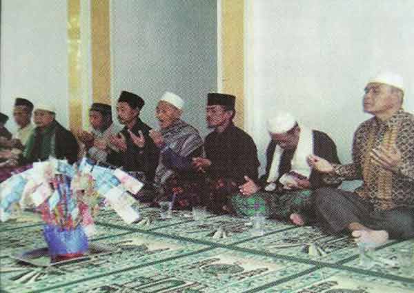 Suku Banten Suku Asli dan Pendatang yang Bermukim di