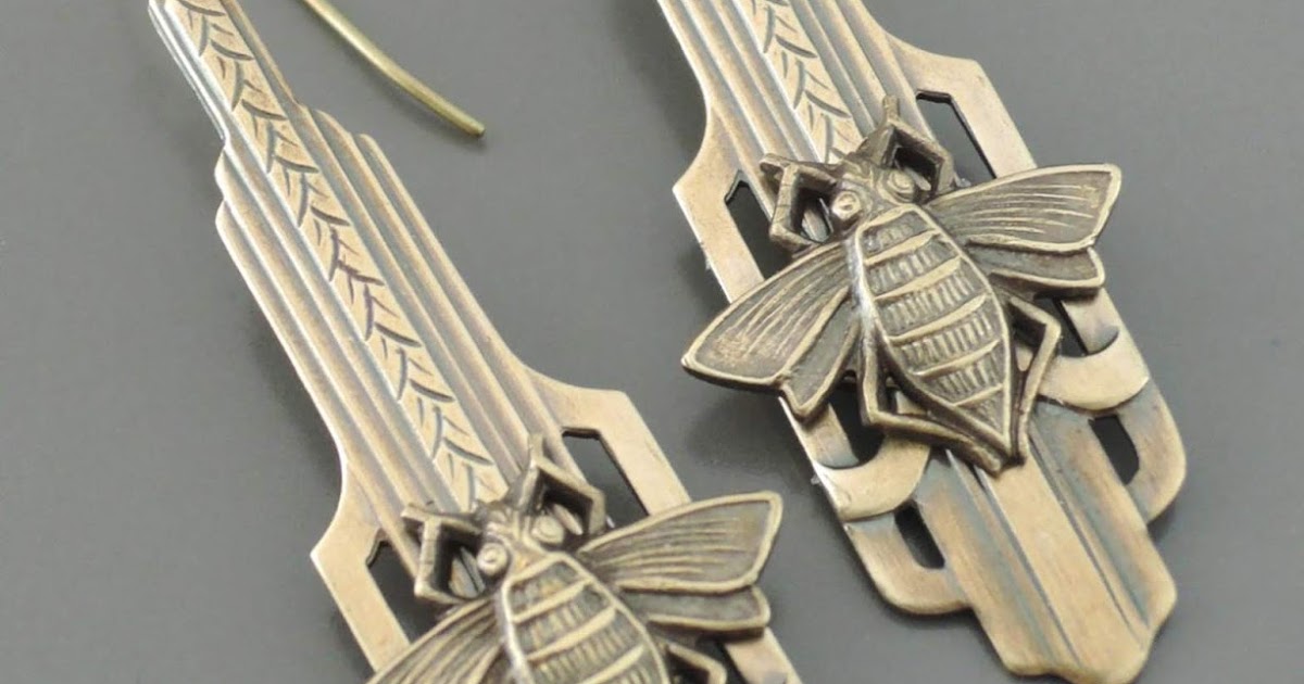 Beautiful Vintage Brass Jewelry by chloesvintagejewelry / The Beading Gem