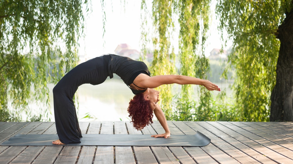 8 Yoga poses to improve your focus & concentration