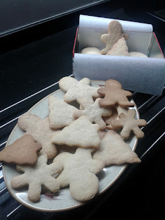 Receta de galletas de mantequilla, jengibre y canela.