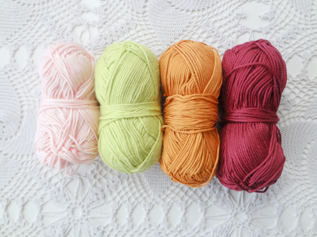 What Yarn and Thread to Choose for Your Crochet Jewelry