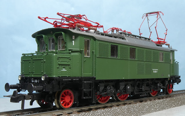 ドイツ鉄道101型電気機関車