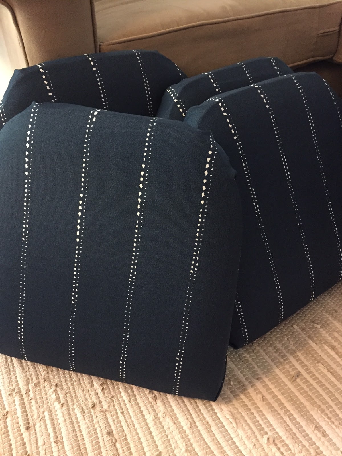 House Homemade How to Recover Chair Cushions