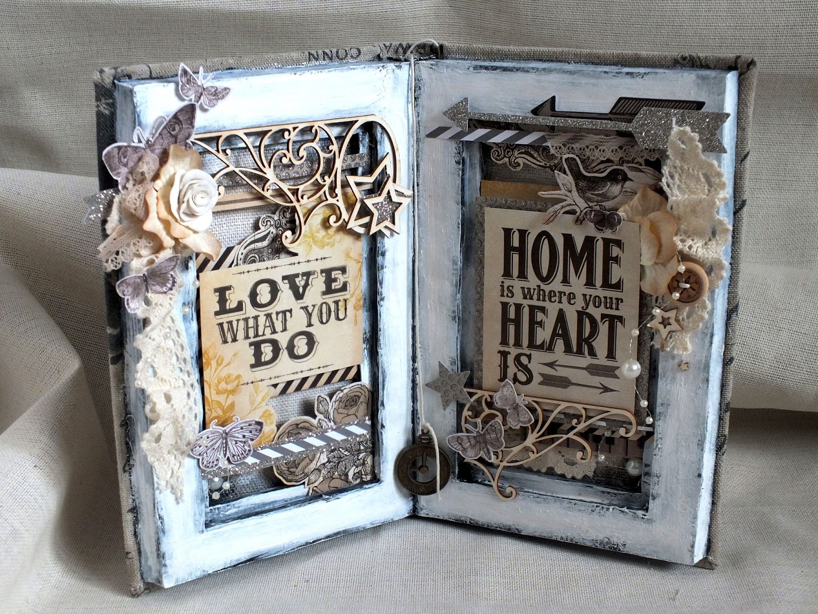 Altered book. Через пять лет книга. Альтер книги. Альтер книги. Альтер книги.