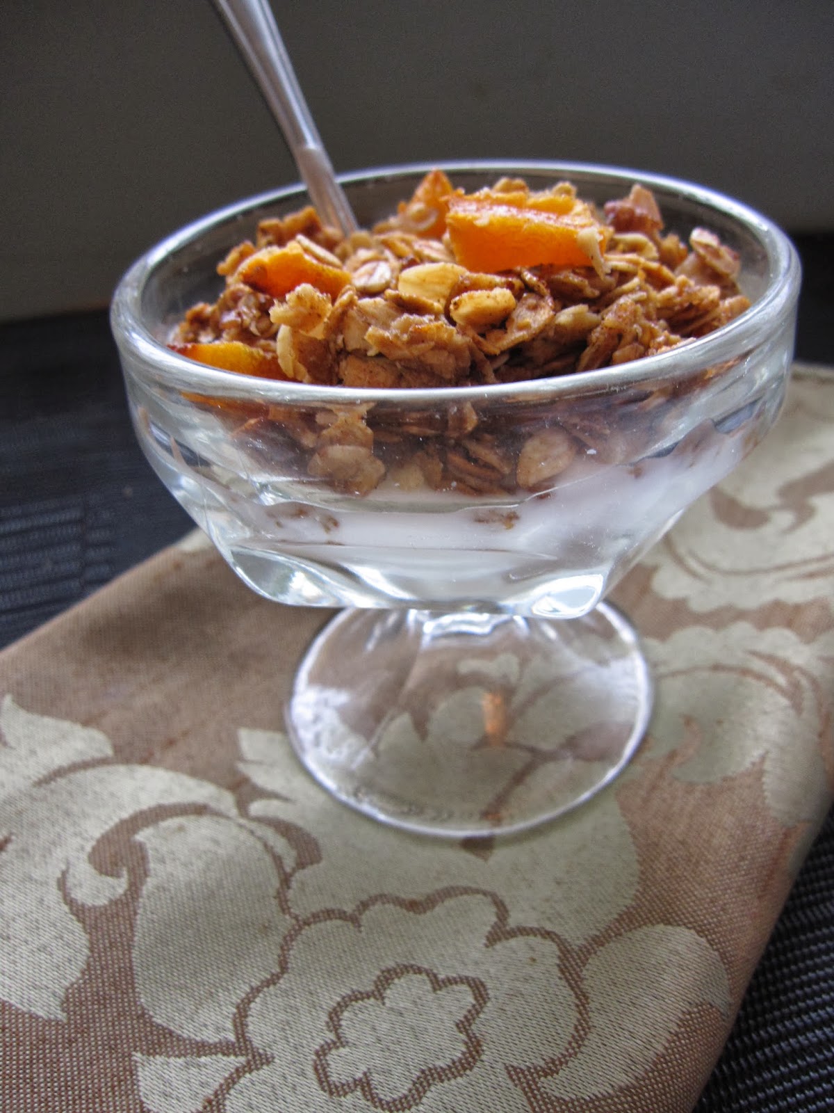 apricot granola