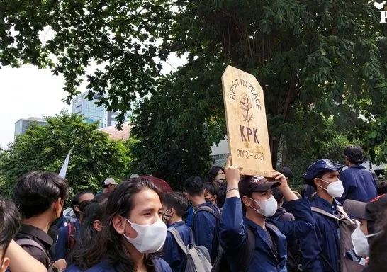 Cerita BEM SI Demo KPK: Dikepung Massa Aksi Tandingan Mirip Preman hingga Dapat Teror