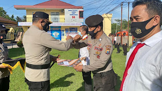 20 Personil Polres Luwu Utara Dapat Piagam Penghargaan Dari Kapolres