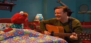 Ricky Gervais sings Celebrity Lullabies for Elmo. Sesame Street Best of Friends