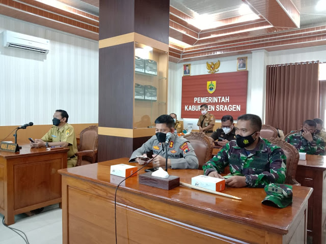 Rakor Dalam Rangka Percepatan Penanganan Pandemi Covid-19 Melalui Video Conference yang di pimpin Mendagri dan Menkes RI Rakor Dalam Rangka Percepatan Penanganan Pandemi Covid-19 Melalui Video Conference yang di pimpin Mendagri dan Menkes RI