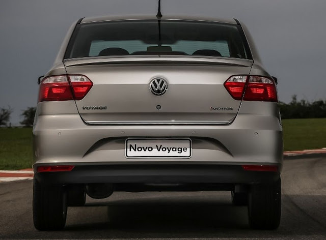 VW Voyage 2013 - porta-malas