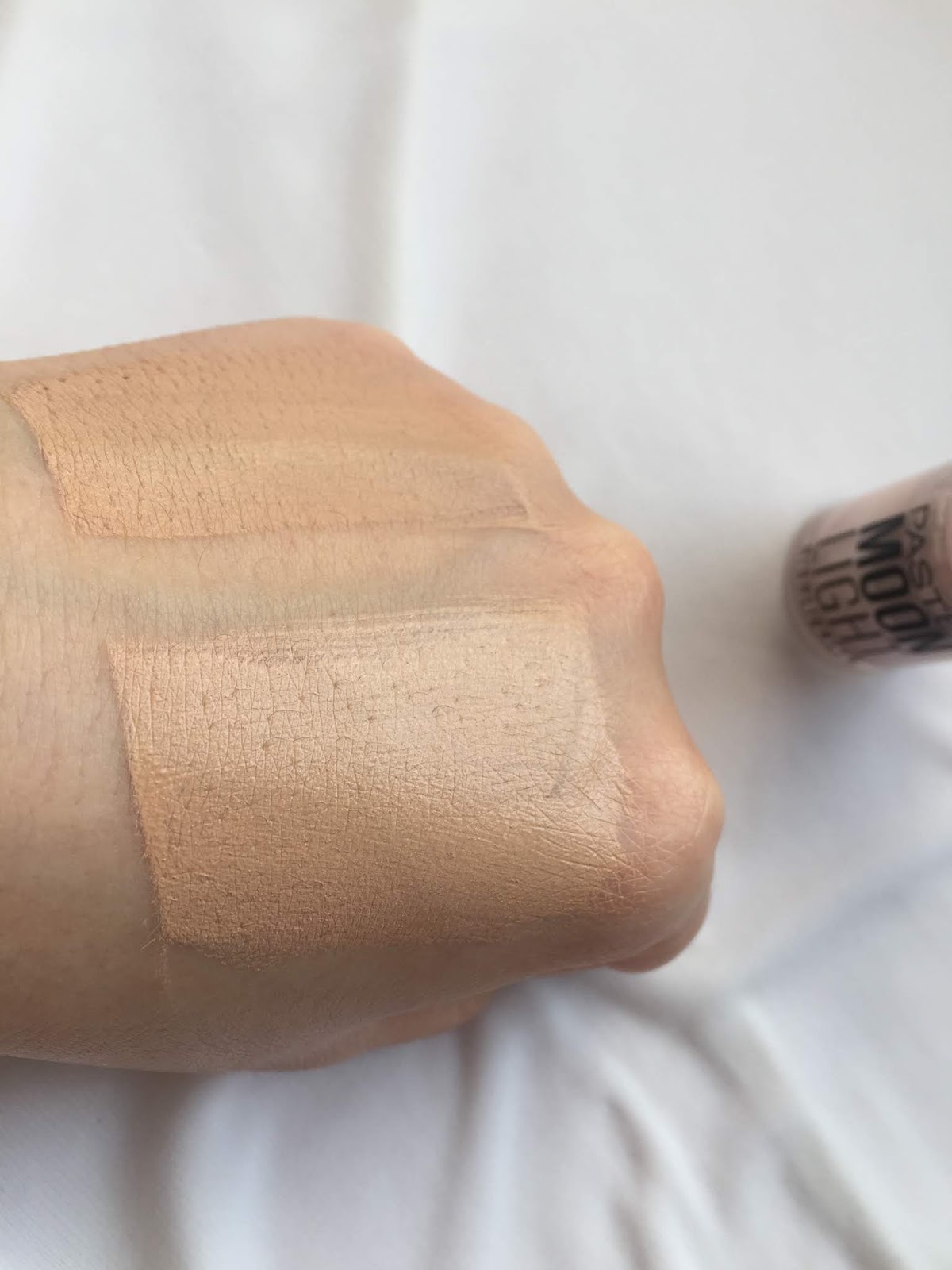 Pastel Moonlight Highlighter