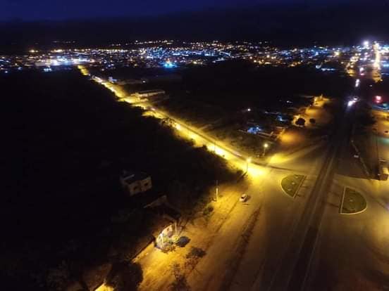 Prefeitura de Seabra instala nova iluminação pública na Avenida Jorge Amado